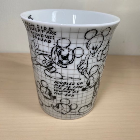 Disney Mickey Mouse Mug Sketch Book - Picture 3 of 10